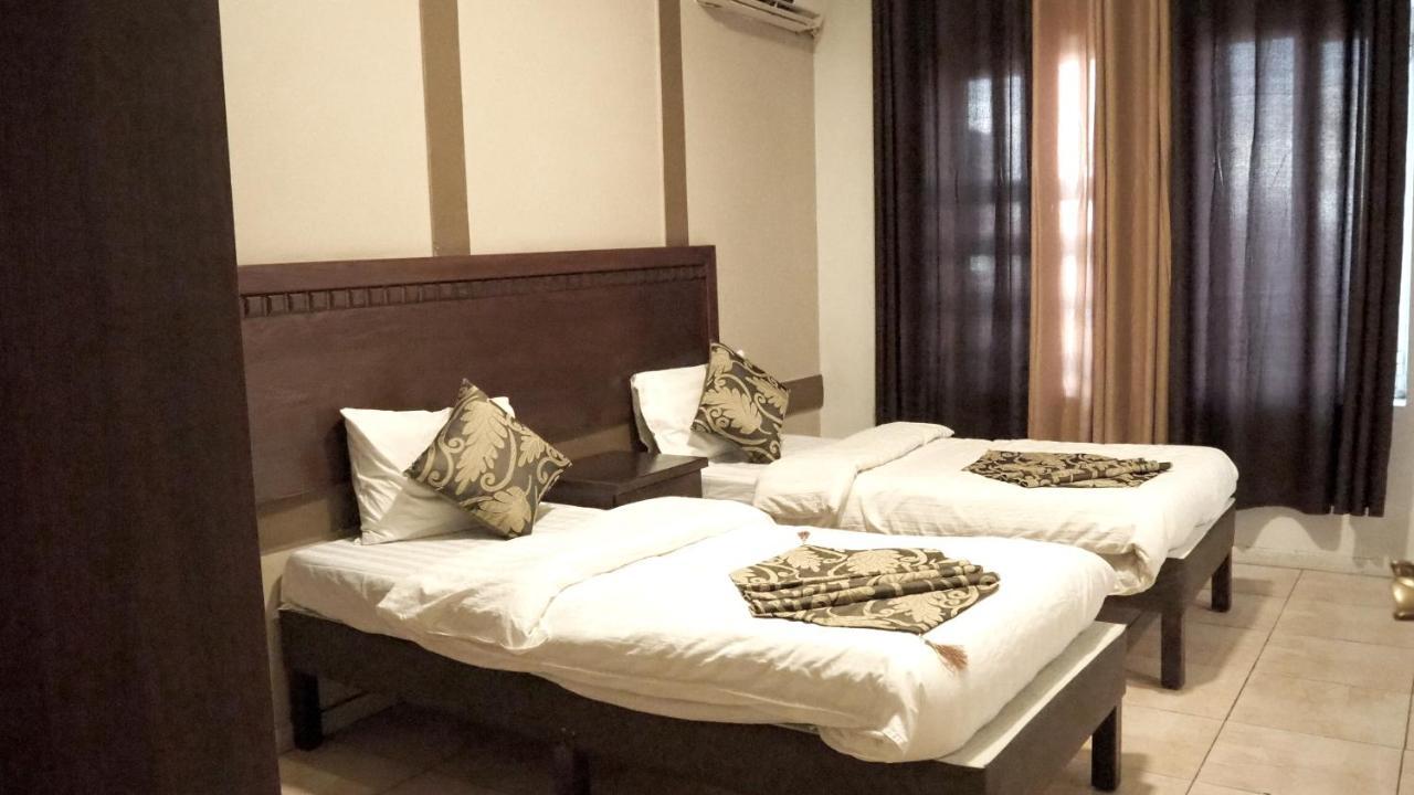 Al Fawanes Hotel Apartments Al Yadudah Exterior foto
